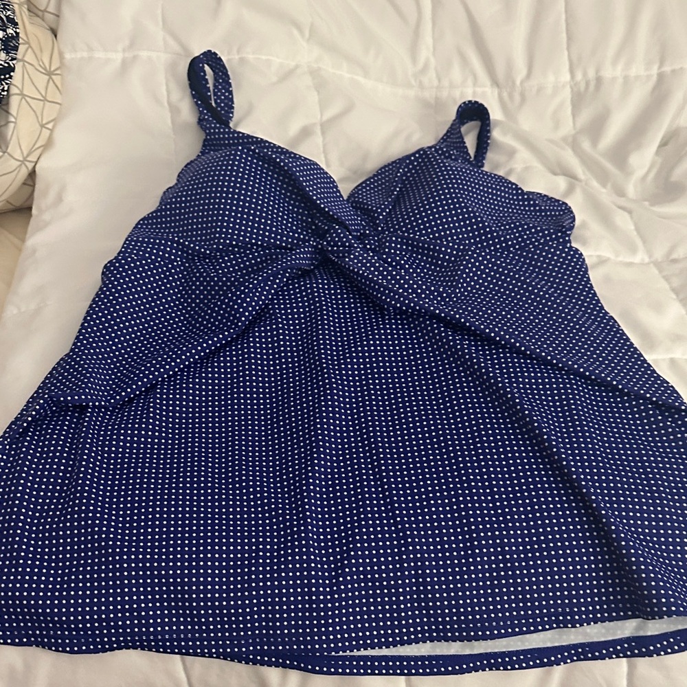Talbots Women's Purple Polka Dot tankini size 16
